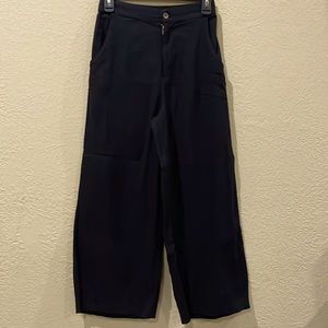 NWT Hollister Black Linen Ultra High Waist Pants Flowy Size Small